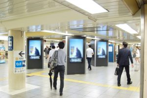 デジタルサイネージでオフィスの課題を解決しよう